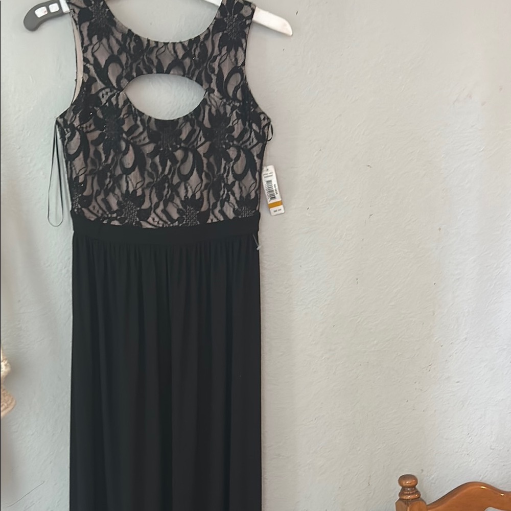 Elegant Black Lace Dress